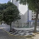 Apartamento Uma Quadra Da Praia Das Asturias