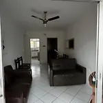 Apartamento Uma Quadra Da Praia Das Asturias