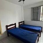 Apartamento Uma Quadra Da Praia Das Asturias
